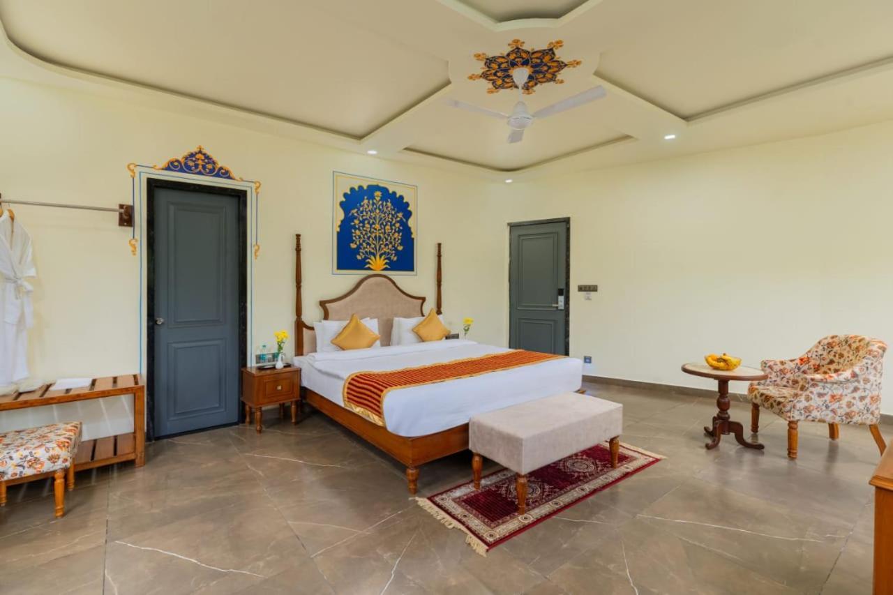 Hotel Traavista Aravali Mahal Udaipur Exterior foto